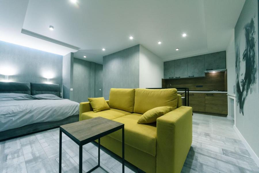 Hotrent City Deluxe Kiev Eksteriør bilde